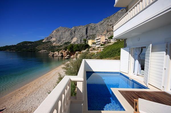 Sea-view villa in Drasnice, photograph 1