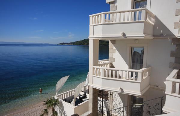 Sea-view villa in Drasnice, photograph 17