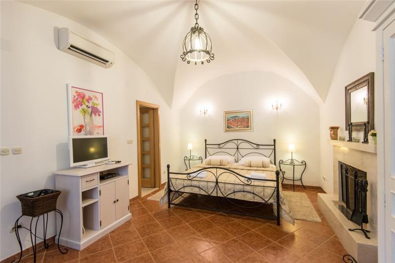 Villa in Dubrovnik Old Town, photograph 22