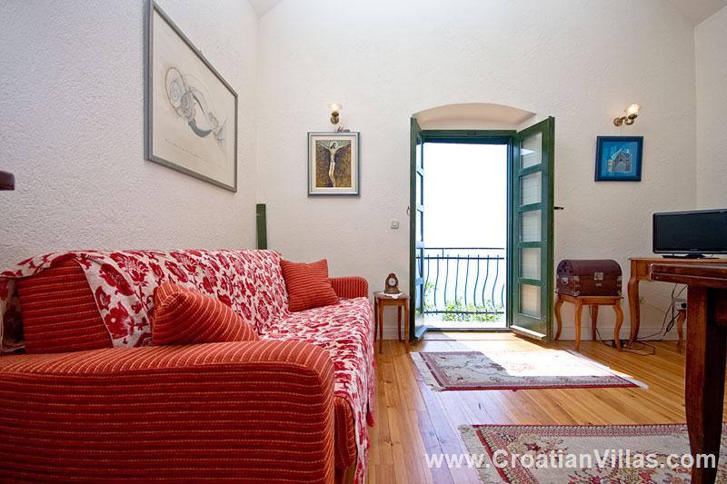 Sea-view villa in Brela, photograph 19