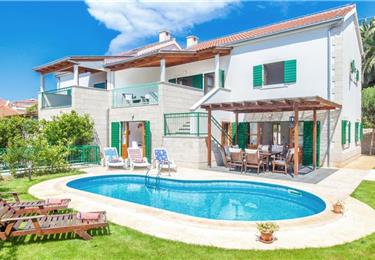 Accommodation In Hvar Town Family Villa With Pool For Rent