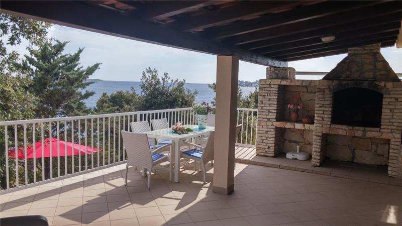 Beachfront villa in Sevid, photograph 9