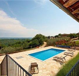 4 Bedroom Istrian Villa with Pool and Stunning Views near Buje, sleeps 8