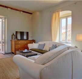 2 Bedroom Luxury Apartment in Hvar Town, Sleeps 4