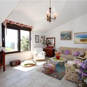 2 Bedroom Villa in Sevid near Primosten, Sleeps 4