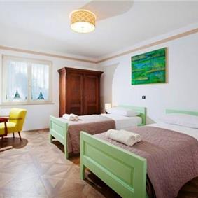 3 Bedroom Villa withPool near Groznjan, sleeps 6