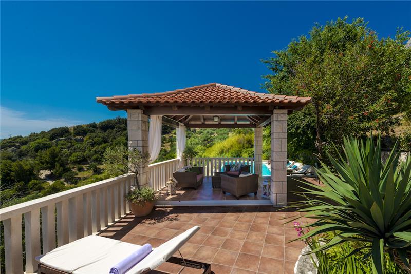 Sea-view villa in Soline, photograph 15