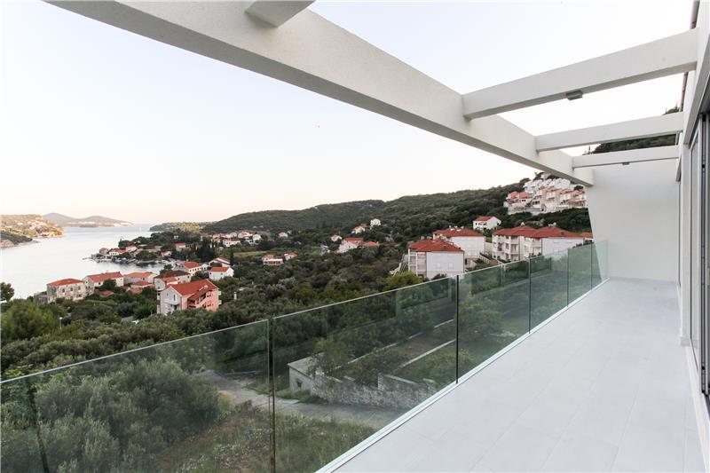 Beachfront villa in Zaton, photograph 24