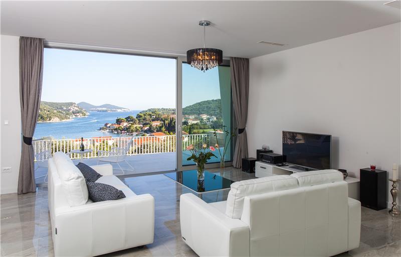 Beachfront villa in Zaton, photograph 17