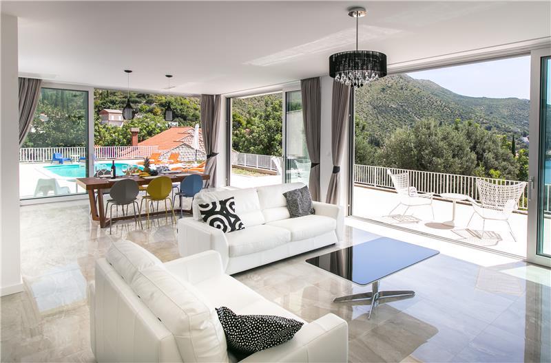 Beachfront villa in Zaton, photograph 4