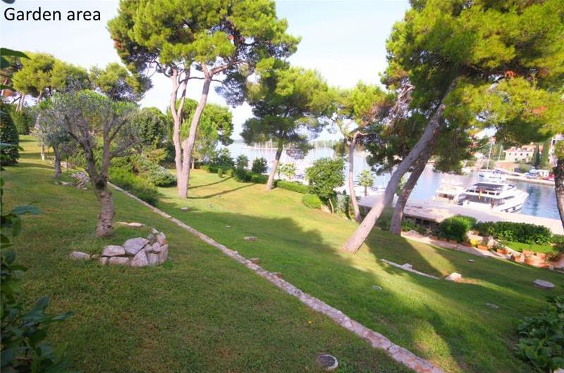 Luxury Dalmatian Island Castle-style Villa with Pool, sleeps 16-20