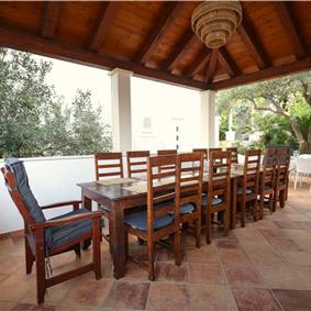 8 Bedroom Seaside Villa with Pool in Zaton Bay near Dubrovnik, Sleeps 17-22