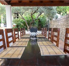 8 Bedroom Seaside Villa with Pool in Zaton Bay near Dubrovnik, Sleeps 17-22