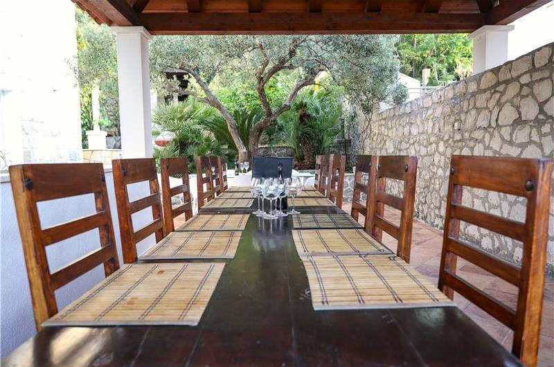 8 Bedroom Seaside Villa with Pool in Zaton Bay near Dubrovnik, Sleeps 17-22