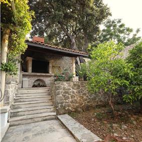 8 Bedroom Seaside Villa with Pool in Zaton Bay near Dubrovnik, Sleeps 17-22