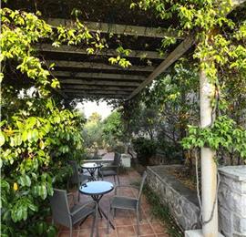 8 Bedroom Seaside Villa with Pool in Zaton Bay near Dubrovnik, Sleeps 17-22