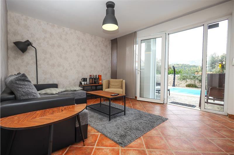 8 Bedroom Seaside Villa with Pool in Zaton Bay near Dubrovnik, Sleeps 17-22