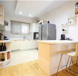 8 Bedroom Seaside Villa with Pool in Zaton Bay near Dubrovnik, Sleeps 17-22