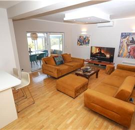 8 Bedroom Seaside Villa with Pool in Zaton Bay near Dubrovnik, Sleeps 17-22