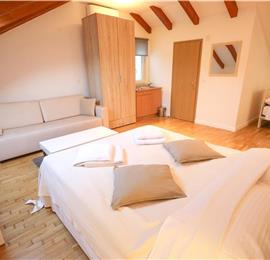 8 Bedroom Seaside Villa with Pool in Zaton Bay near Dubrovnik, Sleeps 17-22