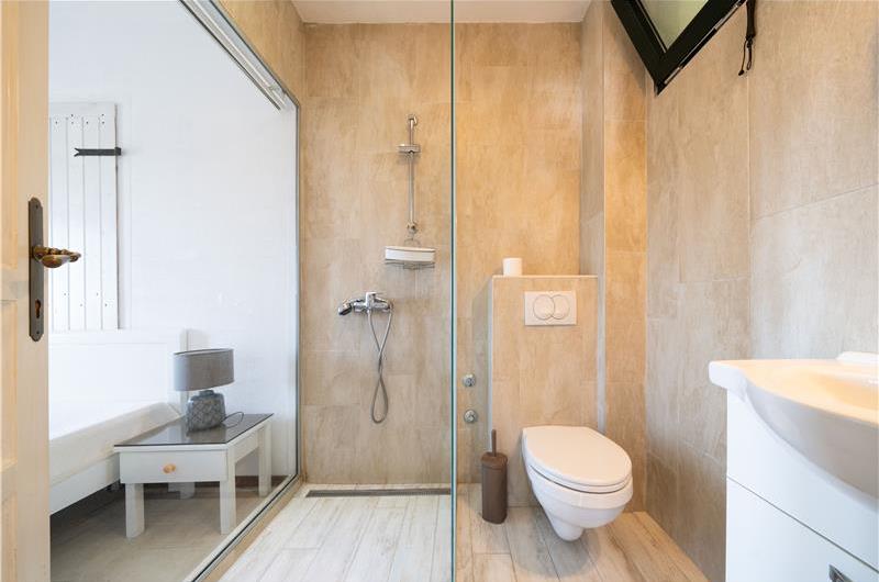 Selection of 1 Bedroom Apartments with Shared Pool in Kotor Bay, Montenegro, Sleeps 2-3