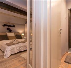 1 Bedroom Luxury Apartments in Hvar Town, Sleeps 2