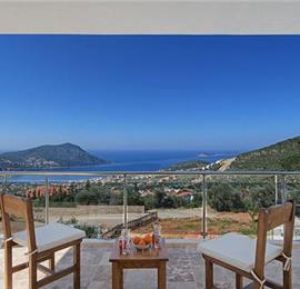 2 Bedroom Villa with Pool near Kalkan, Sleeps 4