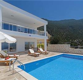 2 Bedroom Villa with Pool near Kalkan, Sleeps 4