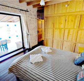 2 Bedroom Villa with pool near Bitez, Sleeps 4