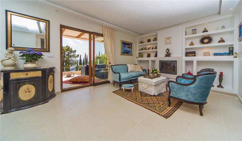Villa in Orasac, photograph 12