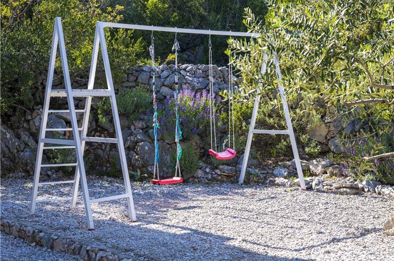 Luxury 5 Bedroom Beachfront Villa near Dubrovnik, Sleeps 11-12