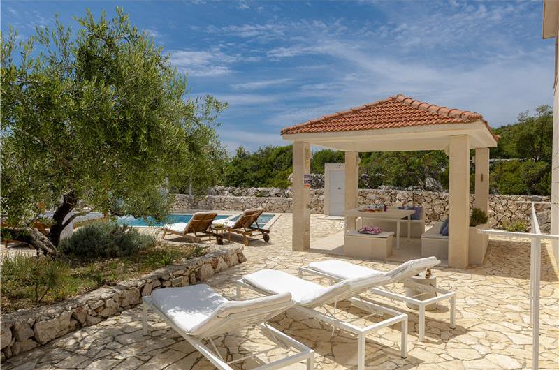 Luxury 5 Bedroom Beachfront Villa near Dubrovnik, Sleeps 11-12