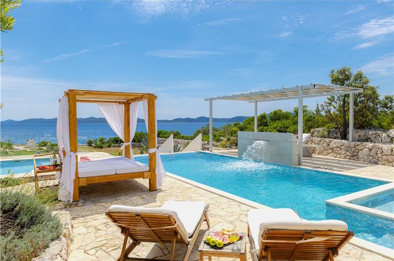 Luxury 5 Bedroom Beachfront Villa near Dubrovnik, Sleeps 11-12