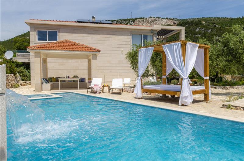 Luxury 5 Bedroom Beachfront Villa near Dubrovnik, Sleeps 11-12