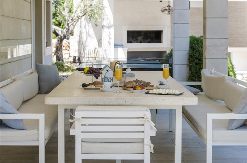 Luxury 5 Bedroom Beachfront Villa near Dubrovnik, Sleeps 11-12