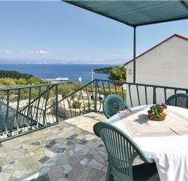 4 Bedroom Villa with Pool and Sea Views on Solta, sleeps 8-10