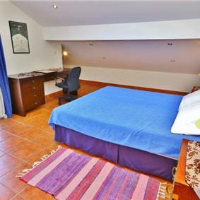 1 Bedroom Apartment in Cavtat near Dubrovnik, Sleeps 2-3