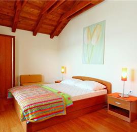 2 Bedroom Villa in Cavtat near Dubrovnik, Sleeps 4-5