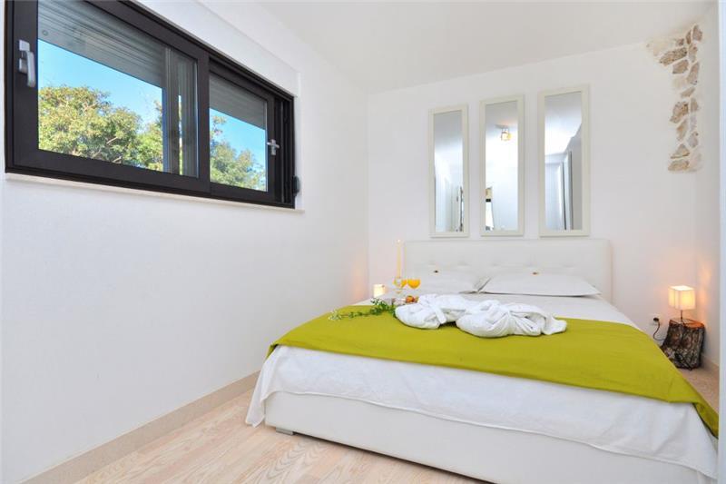 Villa in Split, photograph 8