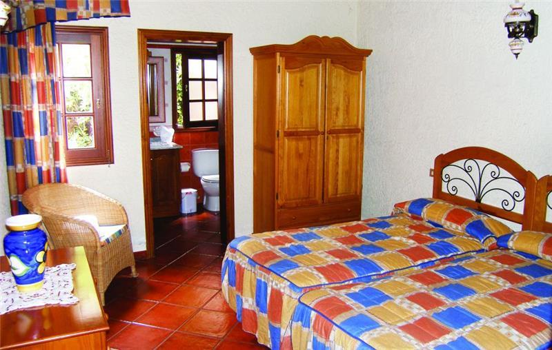 Sea-view villa in Tenerife, photograph 12