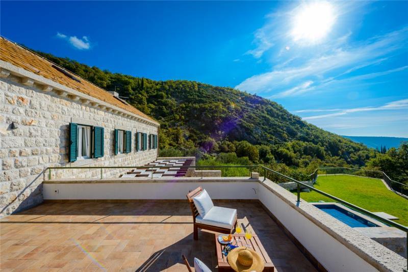 Sea-view villa in Konavle, photograph 9