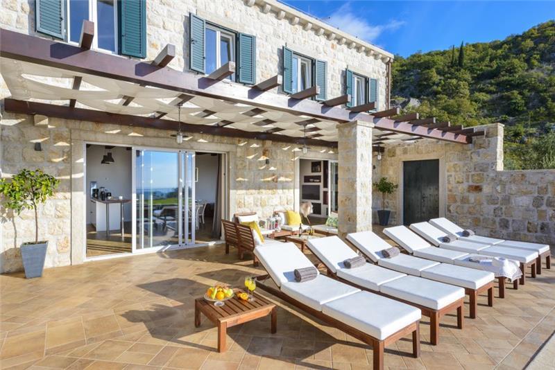 Sea-view villa in Konavle, photograph 5