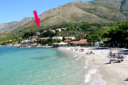 Beachfront villa in Cavtat, photograph 1
