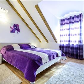 2 Bedroom Villa in Cavtat, Sleeps 4-5