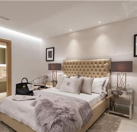 Spectacular 4 Bedroom Luxury Villa with Infinity Pool on Brac Island, sleeps 8