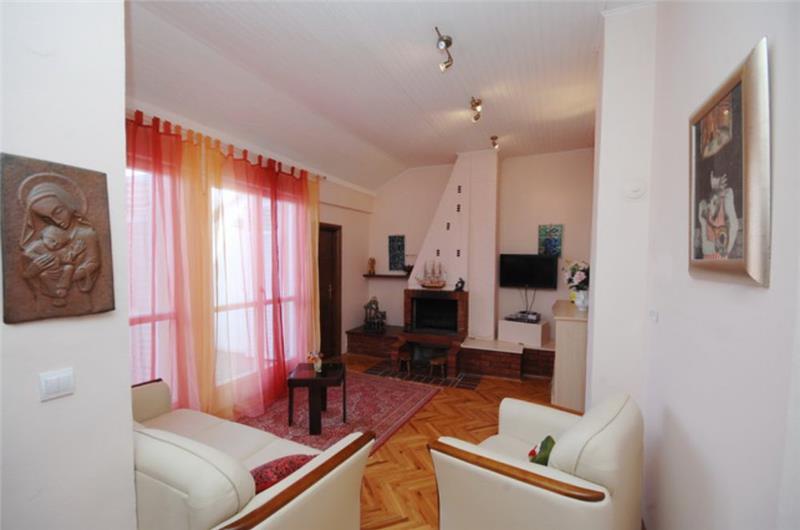  3 Bedroom Apartment in Lapad Bay, Dubrovnik, Sleeps 6