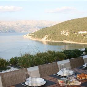 Luxury 6 Bedroom Villa with Heated Pool and Sea Views in Pucisca, Brac Island - Sleeps 14-16