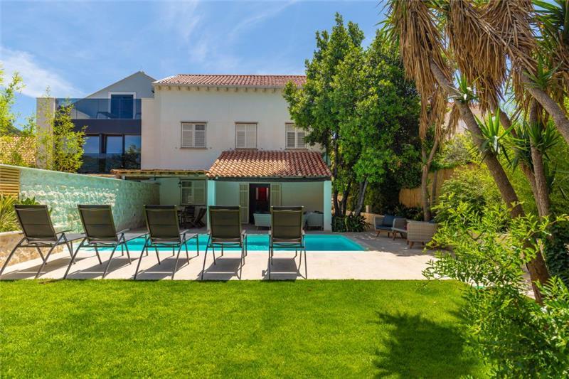 Sea-view villa in Dubrovnik City, photograph 8