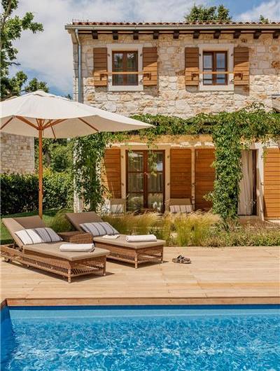 Luxury Villa Estate with 3 Pools on Istrian Vineyards near Bale, sleeps 56-60
