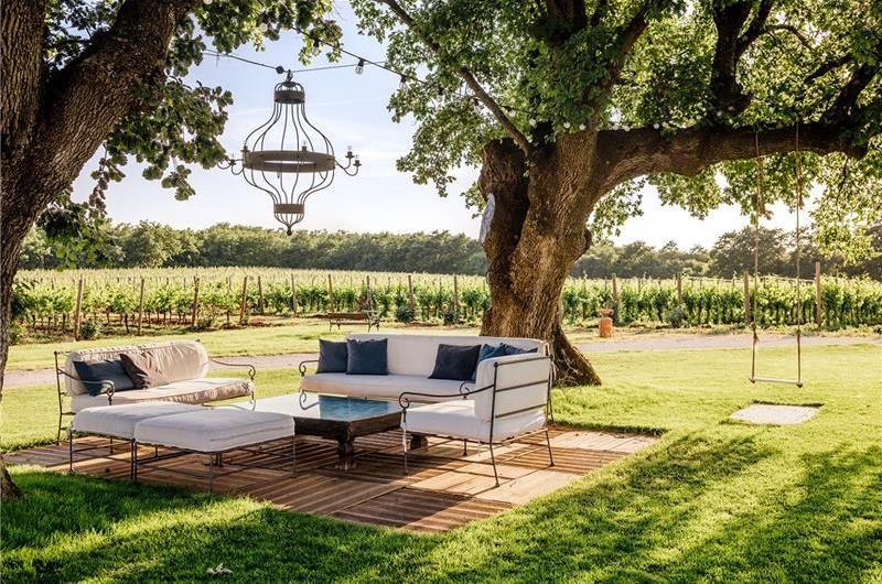 Luxury Villa Estate with 3 Pools on Istrian Vineyards near Bale, sleeps 56-60